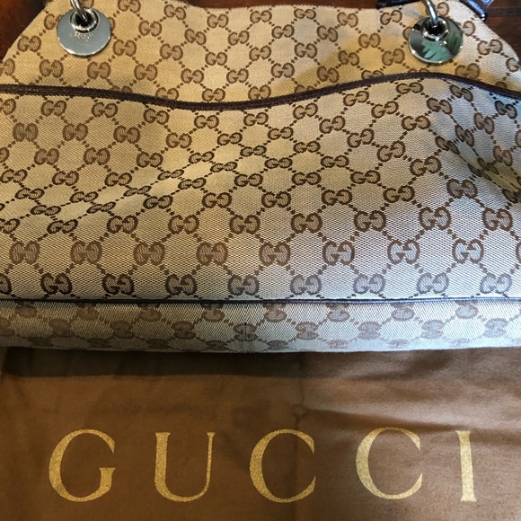 Authentic Gucci purse - Picture 3 of 7